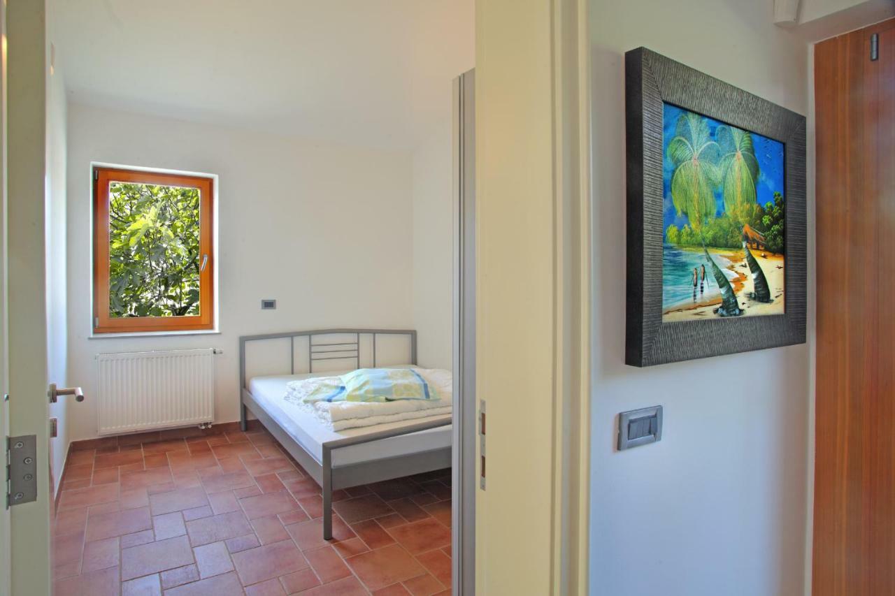 Spacious Villa In Parecag With A Swimming Pool Сечовлє Екстер'єр фото